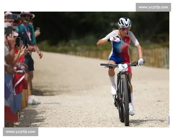 宝琳的呼吸密码:环法赛场的智能传感器革命 宝琳的呼吸密码:环法赛场的智能传感器革命